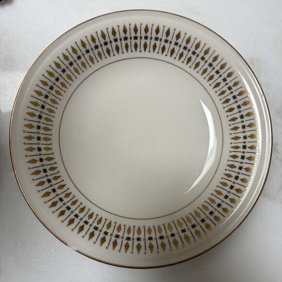 VTG Mikasa Ivory China “HARMONY” #208 Gold MCM 50 Pieces Cream Sugar Platter - Picture 8 of 16